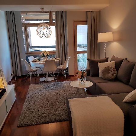 2Ndhomes Deluxe Kamppi Center Apartment With Sauna เฮลซิงกิ ภายนอก รูปภาพ
